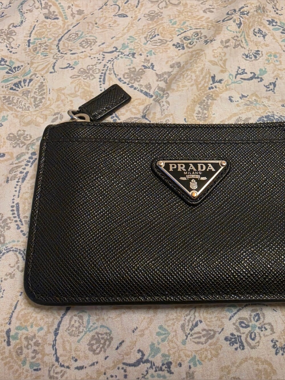 Prada Men's Black Saffiano Zip Wallet